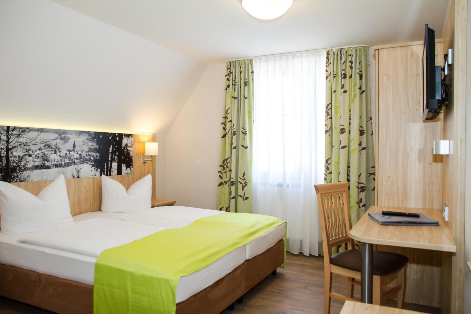 Hotel-Gasthof Blaue Traube E.K. Berching Quarto foto